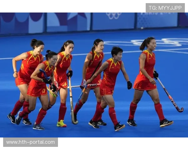 中国女曲巴黎奥运会再夺银牌，十六年坚守信念