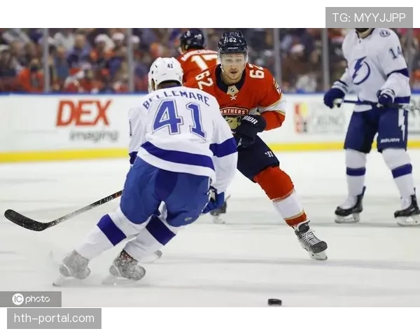 NHL季后赛东西部头名之争，科罗拉多雪崩与佛罗里达美洲豹被看好